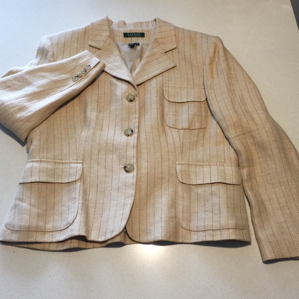 🛍Ralph Lauren Blazer Cream Color Size 16